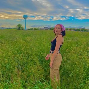 Meet your Posher, Anna